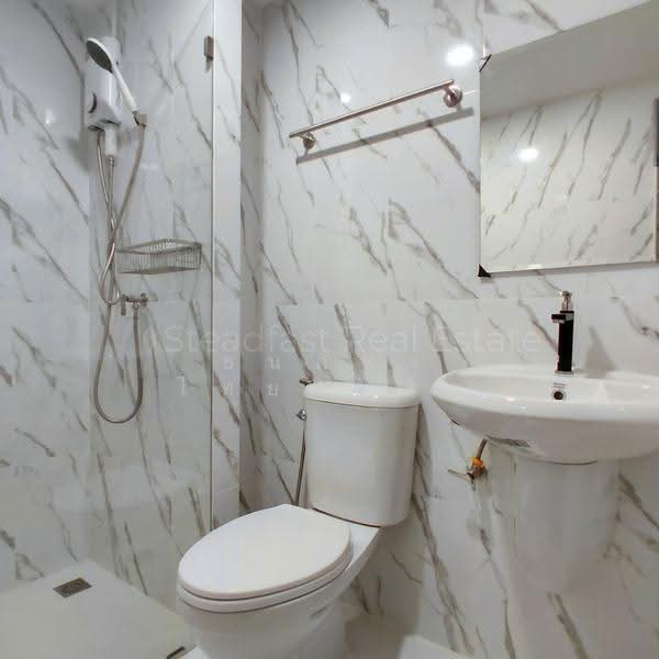 The Midst Ratchada-Ladprao, Bangkok, 155 Soi Sannibat Thetsaban 3 (Soi Ratchadapisek 36 Yaek 19-1), Chan Kasem, Chatuchak, Bangkok 10900, Chan Kasem, Chatuchak, Bangkok, 1 Bedroom, 29 sqm, Condo For Rent, by ธนภัทร ไทยจินดา, 500521296 - DDproperty.com