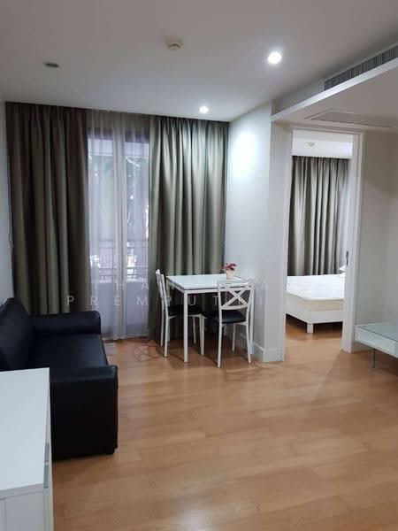 Collezio Sathorn-Pipat, Bangkok, 41 Soi Pipat 1 Silom Road, Silom, Bang Rak, Bangkok, 1 Bedroom, 40 sqm, Condo For Sale, by Thanyalak Premputtiphan, 500521337 - DDproperty.com
