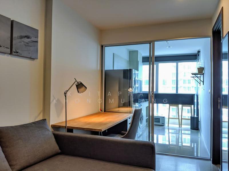Rhythm Sathorn-Narathiwas, Bangkok, 651 Naradhiwas Rajanagarindra Road, Thung Maha Mek, Sathon, Bangkok, 1 Bedroom, 38 sqm, Condo For Sale, by Kritaphak Khongmueang, 500521340 - DDproperty.com