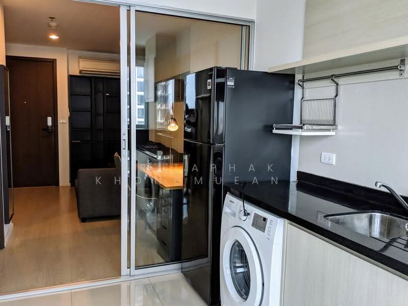 Rhythm Sathorn-Narathiwas, Bangkok, 651 Naradhiwas Rajanagarindra Road, Thung Maha Mek, Sathon, Bangkok, 1 Bedroom, 38 sqm, Condo For Sale, by Kritaphak Khongmueang, 500521340 - DDproperty.com
