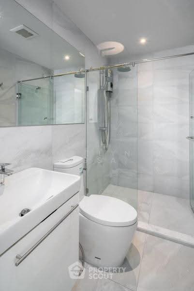 Rhythm Ekkamai, Bangkok, 11 Soi Sukhumvit 63, Khlongtoei Nua, Watthana, Bangkok, 2 Bedrooms, 70 sqm, Condo For Rent, by Natlyn Kongsapook, 500521371 - DDproperty.com
