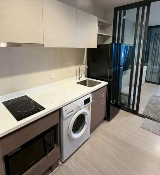 Life Sathorn Sierra, Bangkok, Ratchaphruek Rd, Talat Plu, Thon Buri, Bangkok, 1 Bedroom, 38 sqm, Condo For Sale, by Natlyn Kongsapook, 500521394 - DDproperty.com