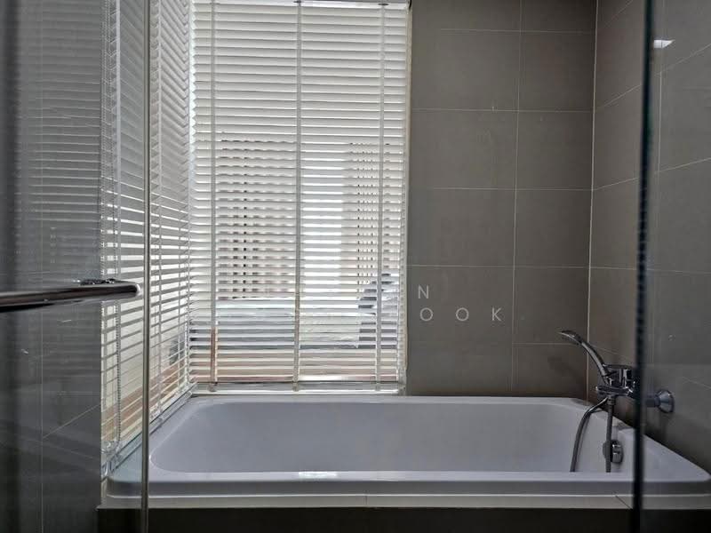 Maestro 39, Bangkok, Sukhumvit Road, Khlong Tan Nua, Watthana, Bangkok, 1 Bedroom, 34 sqm, Condo For Rent, by Natlyn Kongsapook, 500521402 - DDproperty.com