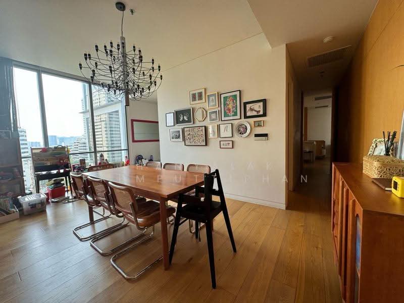 Domus 18, Bangkok, Soi Sukhumvit 18, Khlong Toei, Bangkok, 2 Bedrooms, 167 sqm, Condo For Rent, by Thanyalak Premputtiphan, 500521490 - DDproperty.com