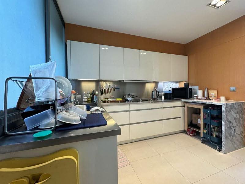 Domus 18, Bangkok, Soi Sukhumvit 18, Khlong Toei, Bangkok, 2 Bedrooms, 167 sqm, Condo For Rent, by Thanyalak Premputtiphan, 500521490 - DDproperty.com