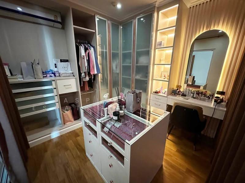 Watermark Chaophraya, Bangkok, Soi Charoennakorn 39-41, Charoennakorn Road, Bang Lam Phu Lang, Khlong San, Bangkok, 4 Bedrooms, 284 sqm, Condo For Sale, by Aspire Real Estate Agency Co., Ltd., 500521499 - DDproperty.com