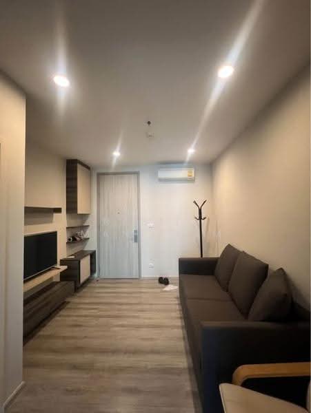 CENTRIC Ari Station, Bangkok, 27 Phahonyothin Road, Samsen Nai, Phaya Thai, Bangkok, 1 Bedroom, 33 sqm, Condo For Sale, by Rasita Maneelam, 500521504 - DDproperty.com