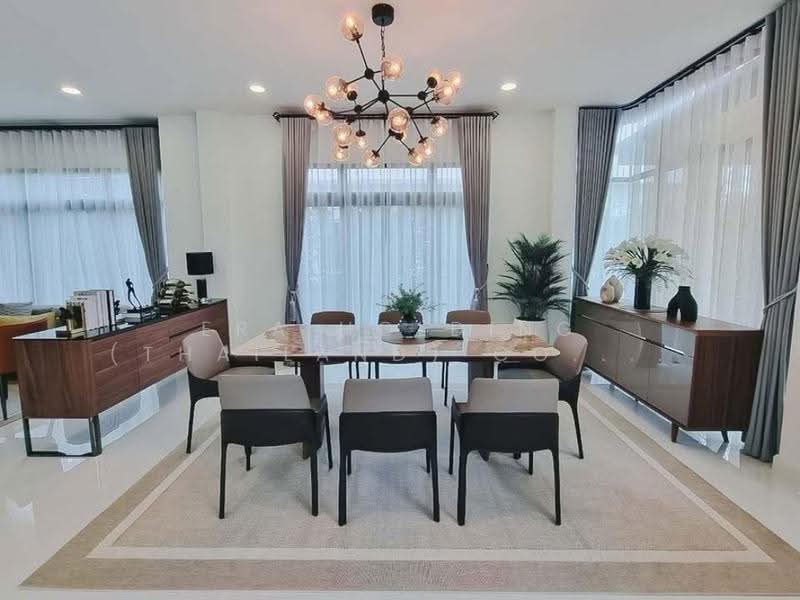 Perfect Masterpiece Sukhumvit 77 : เพอร์เฟค มาสเตอร์พีซ สุขุมวิท 77, สมุทรปราการ, ซอย หมู่บ้านเพอร์เฟคเพลส สุขุมวิท 77, ราชาเทวะ, บางพลี, สมุทรปราการ, 582 ตร.ม., บ้านเดี่ยว ขาย, โดย ERA Holding (Thailand) Co., Ltd., 500521508 - DDproperty.com