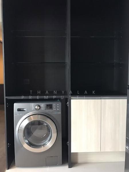 The Edge Sukhumvit 23, Bangkok, 6 Soi Sukhumvit 23, Khlongtoei Nua, Watthana, Bangkok, 2 Bedrooms, 63 sqm, Condo For Rent, by Thanyalak Premputtiphan, 500521512 - DDproperty.com