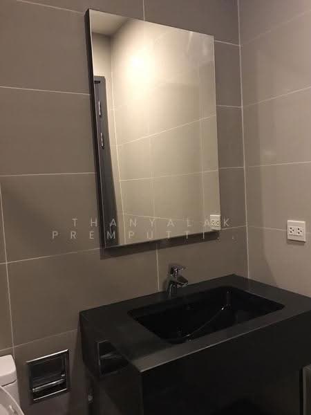 The Edge Sukhumvit 23, Bangkok, 6 Soi Sukhumvit 23, Khlongtoei Nua, Watthana, Bangkok, 2 Bedrooms, 63 sqm, Condo For Rent, by Thanyalak Premputtiphan, 500521512 - DDproperty.com