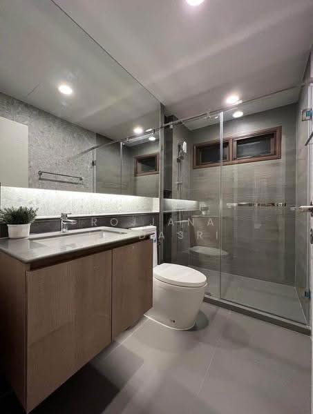 Burasiri Krungthep Kreetha, Bangkok, 95 Soi Pracha Ruam Chai, Hua Mak, Bang Kapi, Bangkok, 4 Bedrooms, 238 sqm, Single Detached House For Rent, by Rojjana Jindasri, 500521548 - DDproperty.com