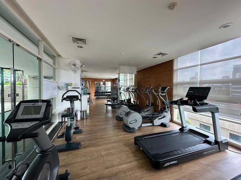 Watermark Chaophraya, Bangkok, Soi Charoennakorn 39-41, Charoennakorn Road, Bang Lam Phu Lang, Khlong San, Bangkok, 3 Bedrooms, 146 sqm, Condo For Sale, by Rasita Maneelam, 500521583 - DDproperty.com