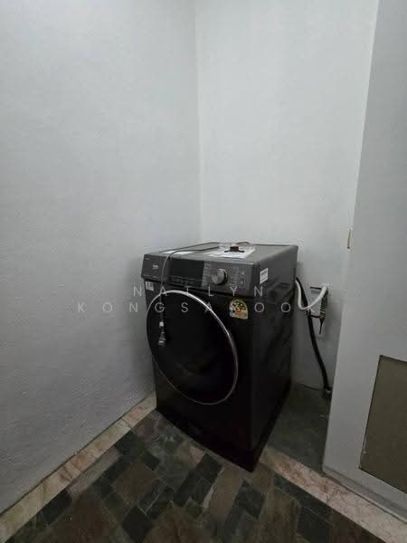 Sithakarn Condominium, Bangkok, 19 22 Chit Lom Alley, Lumphini, Pathum Wan, Bangkok, 2 Bedrooms, 245 sqm, Condo For Sale, by Natlyn Kongsapook, 500521609 - DDproperty.com