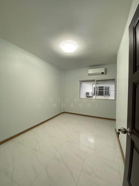 2-BR Townhouse, Bangkok, Dok Mai, Prawet, Bangkok, 2 Bedrooms, 66 sqm, Townhouse For Sale, by Rojjana Jindasri, 500521610 - DDproperty.com