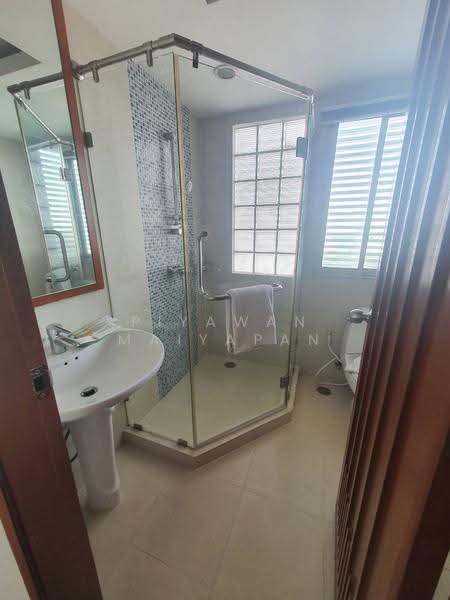Sathorn Gallery Residences : สาทร แกลลอรี่ เรสซิเด้นซ์, กรุงเทพ, 70 Pan Road, สีลม, บางรัก, กรุงเทพ, 200 ตร.ม., อพาร์ทเมนท์ ให้เช่า, โดย Piyawan Maiyapan, 500521613 - DDproperty.com