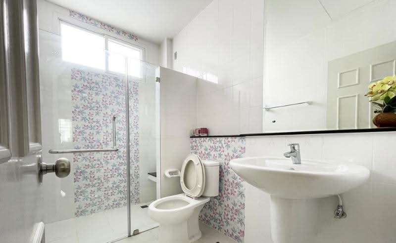 The Metro Rama 9, Bangkok, Soi 3/2, Prawet, Bangkok, 3 Bedrooms, 204 sqm, Townhouse For Sale, by Rojjana Jindasri, 500521616 - DDproperty.com