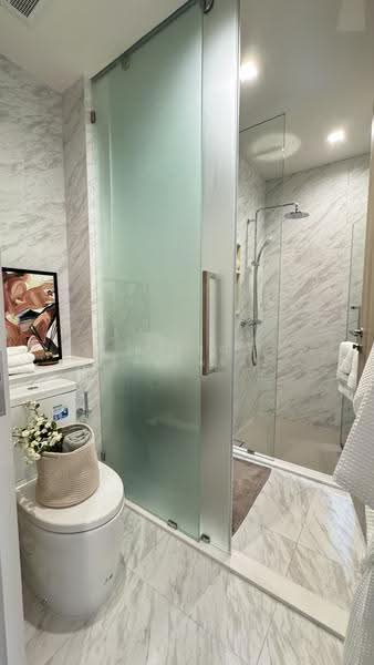 Rhythm Charoennakhon Iconic, Bangkok, Charoen Nakhon Road, Khlong Ton Sai, Khlong San, Bangkok, 1 Bedroom, 35 sqm, Condo Option To Buy, by มาสสิณี ธนธัญนพรัตน์, 500521627 - DDproperty.com