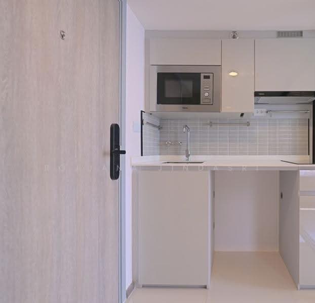 SOHO Bangkok Ratchada, Bangkok, 74 Pracha Rat Bamphen Rd, Huai Khwang, Bangkok, 2 Bedrooms, 46 sqm, Condo For Sale, by Rojjana Jindasri, 500521680 - DDproperty.com