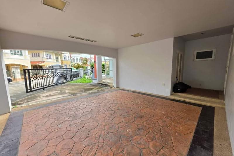 Passorn 4 Rangsit - Klong 3, Pathum Thani, Khu Khot Yotathikan-Khlong Luang Road, Prachathipat, Thanyaburi, Pathum Thani, 5 Bedrooms, 460 sqm, Single Detached House For Sale, by ชนะชาติ นนท์ตา, 500521682 - DDproperty.com