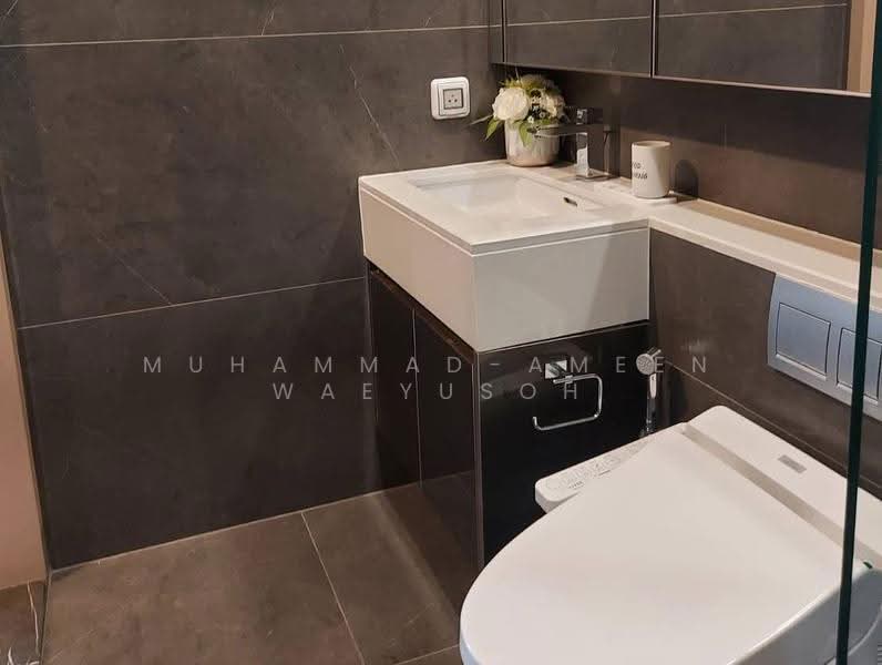 The Esse at Singha Complex, Bangkok, 1788 New Petchaburi Rd, Khlongtoei Nua, Watthana, Bangkok, 1 Bedroom, 35 sqm, Condo For Rent, by Muhammad-ameen Waeyusoh, 500521696 - DDproperty.com
