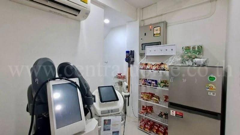 ศาลายา-นครชัยศรี, Nakhon Pathom, Salaya, Phuttha Mon Thon, Nakhon Pathom, , 256 sqm, Shophouse For Sale, by คุณอัษธรรม (อัษ), 500521714 - DDproperty.com