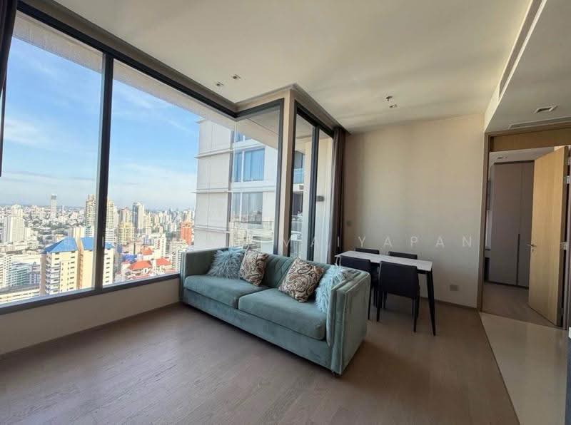 The Esse Asoke, Bangkok, 333 Soi Sukhumvit 21, Sukhumvit Road, Khlongtoei Nua, Watthana, Bangkok, 2 Bedrooms, 74 sqm, Condo For Rent, by Piyawan Maiyapan, 500521729 - DDproperty.com
