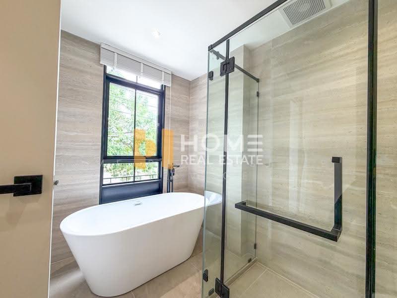 Khlongtan Nivet, Bangkok, 20 Soi Pridi Banomyong 42, Khlong Tan Nua, Watthana, Bangkok, 3 Bedrooms, 192 sqm, Townhouse For Sale, by HOME Real Estate Service, 500521749 - DDproperty.com