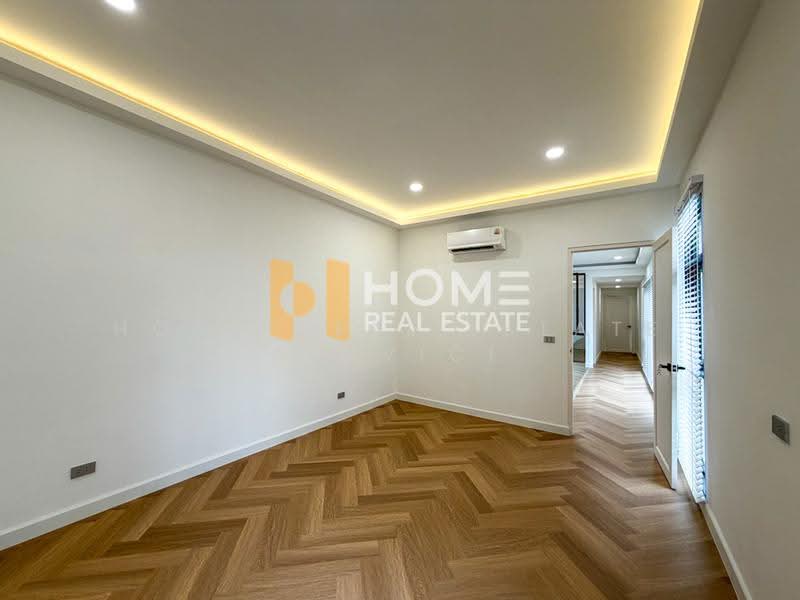 Khlongtan Nivet, Bangkok, 20 Soi Pridi Banomyong 42, Khlong Tan Nua, Watthana, Bangkok, 3 Bedrooms, 192 sqm, Townhouse For Sale, by HOME Real Estate Service, 500521749 - DDproperty.com