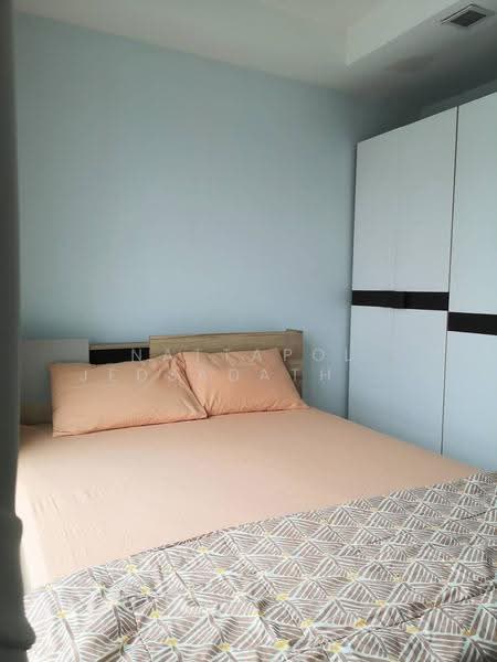 Thru Thonglor, Bangkok, Petchaburi Road, Bang Kapi, Huai Khwang, Bangkok, 2 Bedrooms, 66 sqm, Condo For Rent, by Nattapol Jedsadathitikul, 500521769 - DDproperty.com