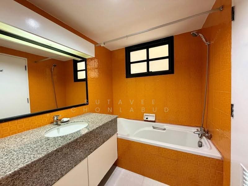 Baan Chan Condominium, Bangkok, Soi Thonglor 20, Thonglor Road, Khlong Tan Nua, Watthana, Bangkok, 1 Bedroom, 48 sqm, Condo For Rent, by Sutavee Chonlabud, 500521778 - DDproperty.com