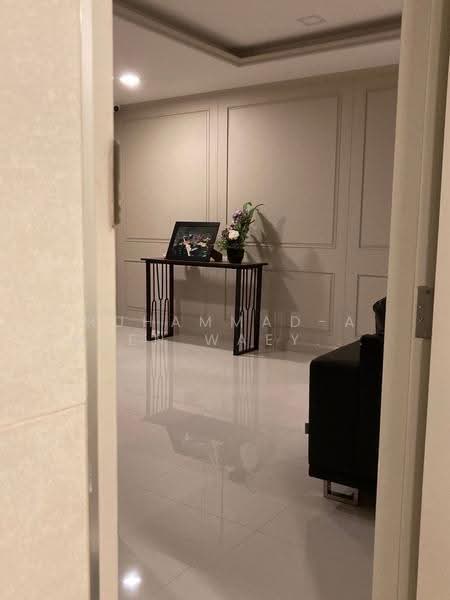 State Tower, Bangkok, 1055 Silom Road, Silom, Bang Rak, Bangkok, 2 Bedrooms, 132 sqm, Condo For Sale, by Muhammad-ameen Waeyusoh, 500521796 - DDproperty.com