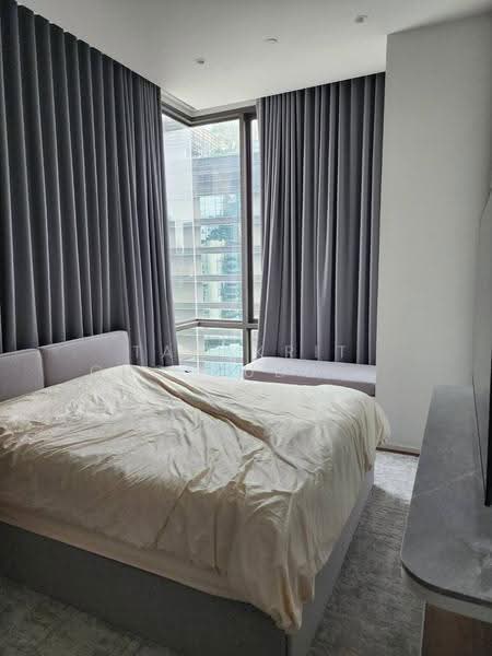 Muniq Langsuan, Bangkok, Soi Tonson, Lumphini, Pathum Wan, Bangkok, 2 Bedrooms, 78 sqm, Condo For Rent, by Tanakrit Chotbuddkayan, 500521804 - DDproperty.com