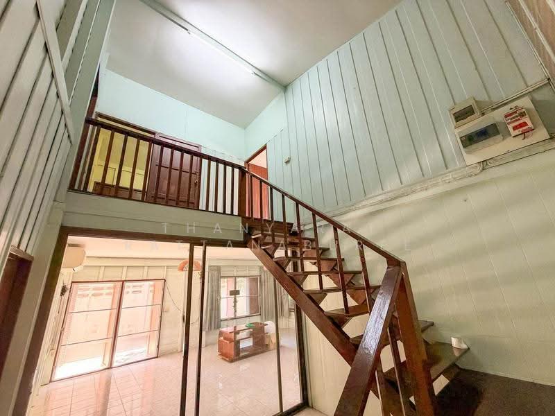 Detached House for Rent in Sukhumvit – Pridi Banomyong Ekkamai, Bangkok, ปรีดีพนมยงค์ 25, Phra Kanong Nua, Watthana, Bangkok, , 300 sqm, Business For Rent, by Thanyarat Rattanaburee, 500521824 - DDproperty.com