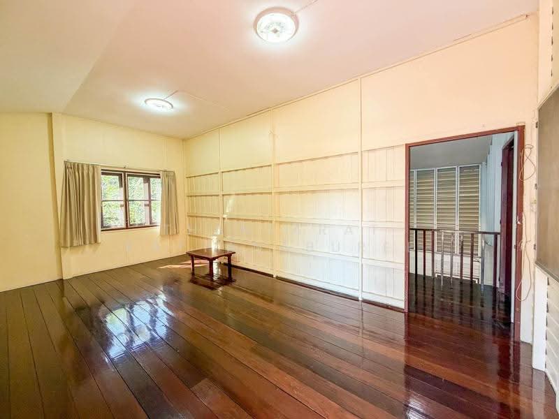 Detached House for Rent in Sukhumvit – Pridi Banomyong Ekkamai, Bangkok, ปรีดีพนมยงค์ 25, Phra Kanong Nua, Watthana, Bangkok, , 300 sqm, Business For Rent, by Thanyarat Rattanaburee, 500521824 - DDproperty.com