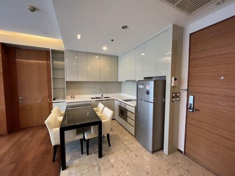 The Address Sukhumvit 28, Bangkok, 1 Soi Sukhumvit 28, Khong Tan, Khlong Toei, Bangkok, 2 Bedrooms, 74 sqm, Condo For Rent, by Jurarat Srichat, 500521834 - DDproperty.com