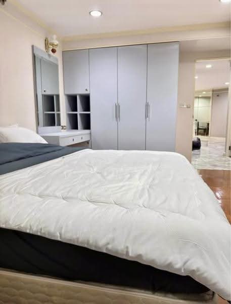Witthayu Complex, Bangkok, 1673 New Petchaburi Road, Makkasan, Ratchathewi, Bangkok, 3 Bedrooms, 135 sqm, Condo For Rent, by Tanakrit Chotbuddkayan, 500521837 - DDproperty.com