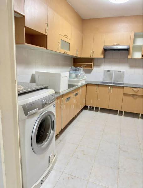 Witthayu Complex, Bangkok, 1673 New Petchaburi Road, Makkasan, Ratchathewi, Bangkok, 3 Bedrooms, 135 sqm, Condo For Rent, by Tanakrit Chotbuddkayan, 500521837 - DDproperty.com