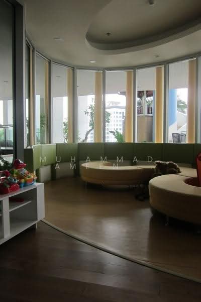 Sky Walk Residences, Bangkok, 1599 Sukhumvit Road, Phra Kanong Nua, Watthana, Bangkok, 2 Bedrooms, 60 sqm, Condo For Rent, by Muhammad-ameen Waeyusoh, 500521840 - DDproperty.com