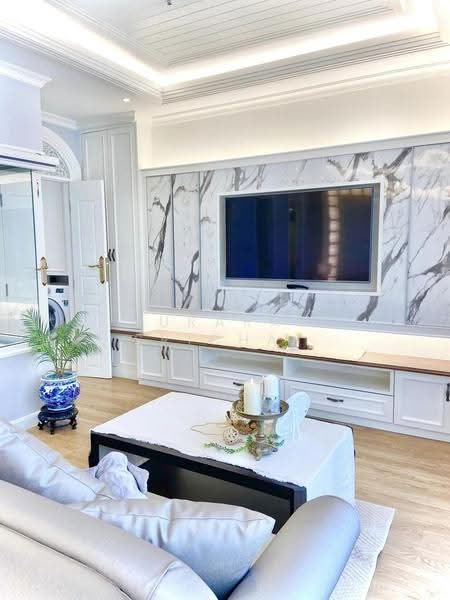 Park Origin Phrom Phong (Park 24), Bangkok, 68 Soi Sukhumvit 24, Khong Tan, Khlong Toei, Bangkok, 2 Bedrooms, 96 sqm, Condo For Sale, by Jurarat Srichat, 500521847 - DDproperty.com