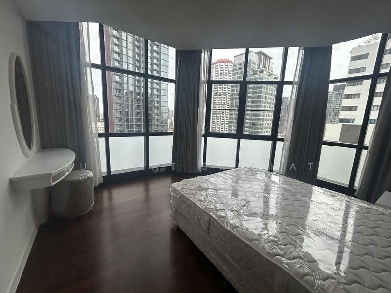 Shanti Sadan, Bangkok, 28 Sukhumvit 59, Khlong Tan Nua, Watthana, Bangkok, 3 Bedrooms, 285 sqm, Apartment For Rent, by Jurarat Srichat, 500521859 - DDproperty.com