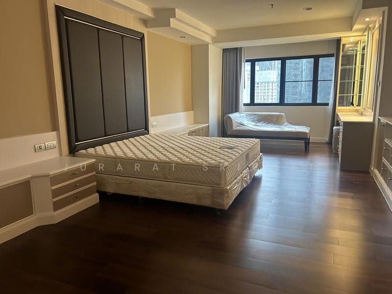 Shanti Sadan, Bangkok, 28 Sukhumvit 59, Khlong Tan Nua, Watthana, Bangkok, 3 Bedrooms, 285 sqm, Apartment For Rent, by Jurarat Srichat, 500521859 - DDproperty.com