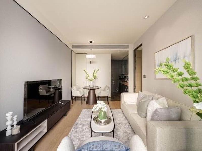 28 Chidlom, Bangkok, 28 Chit Lom Alley, Lumphini, Pathum Wan, Bangkok, 1 Bedroom, 51 sqm, Condo For Rent, by Tanakrit Chotbuddkayan, 500521865 - DDproperty.com