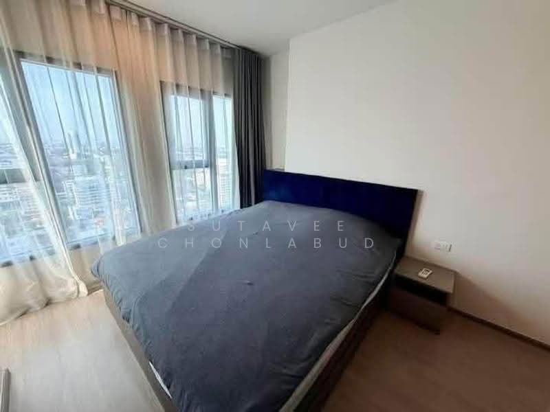 The Base Phetchaburi-Thonglor, Bangkok, Phetchaburi Rd, Bang Kapi, Huai Khwang, Bangkok, 2 Bedrooms, 62 sqm, Condo For Rent, by Sutavee Chonlabud, 500521910 - DDproperty.com