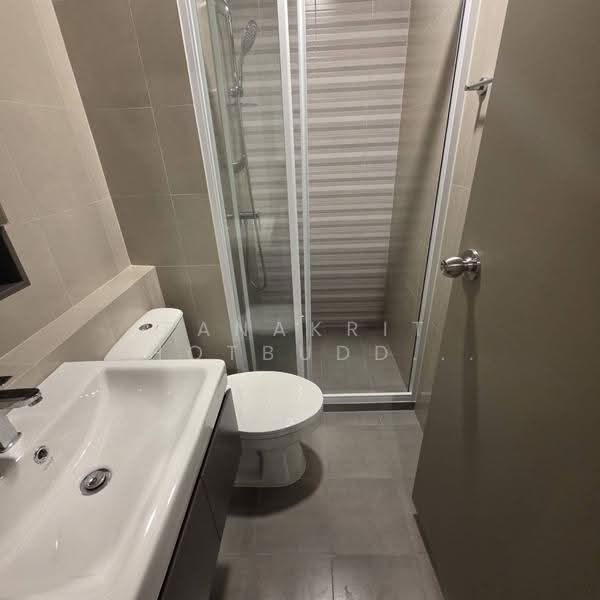 Aspire Sukhumvit-Rama 4, Bangkok, 4404 Rama 4 Road, Phra Kanong, Khlong Toei, Bangkok, 1 Bedroom, 34 sqm, Condo For Rent, by Tanakrit Chotbuddkayan, 500521970 - DDproperty.com