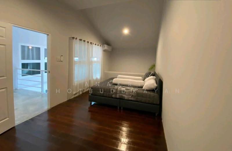 Eastwood Park, Bangkok, On Nut 36 Alley, Suan Luang, Bangkok, 2 Bedrooms, 65 sqm, Condo For Rent, by Tanakrit Chotbuddkayan, 500521999 - DDproperty.com