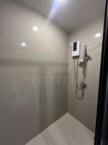 XT Huaikhwang, Bangkok, 244 Ratchadaphisek Road, Huai Khwang, Bangkok, 1 Bedroom, 35 sqm, Condo For Rent, by Jurarat Srichat, 500522002 - DDproperty.com