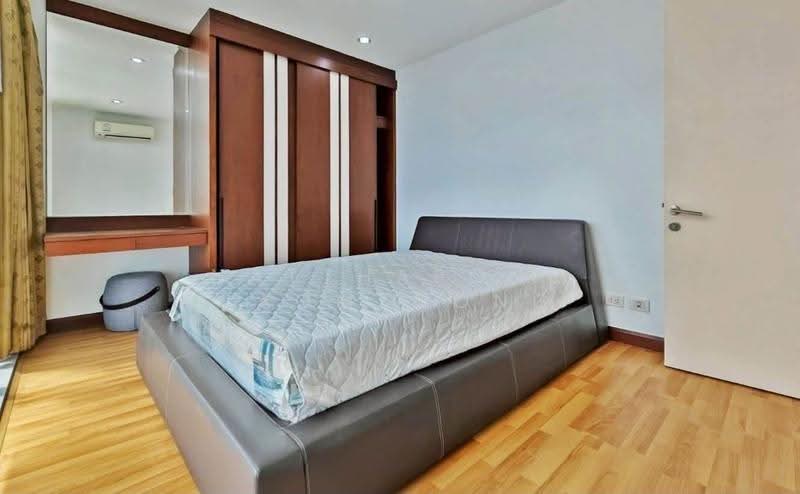 Nusasiri Grand, Bangkok, Soi Sukhumvit 42, Phra Kanong, Khlong Toei, Bangkok, 2 Bedrooms, 80 sqm, Condo For Rent, by Natthapong Laomahong, 500522005 - DDproperty.com