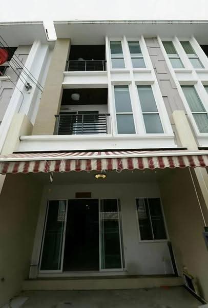 Baan Klang Muang S-Sense Onnuch-Wongwan, Bangkok, Lat Krabang Road, Lat Krabang, Bangkok, 3 Bedrooms, 167 sqm, Townhouse For Sale, by Natthapong Laomahong, 500522026 - DDproperty.com