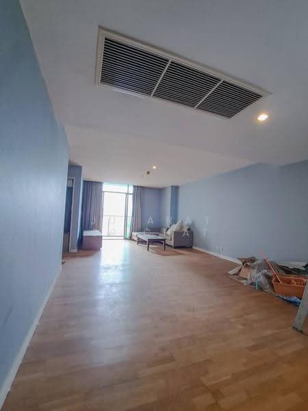 Urbana Sathorn : เออร์บาน่า สาทร, กรุงเทพ, 55 ถนนสาทรใต้, ทุ่งมหาเมฆ, สาทร, กรุงเทพ, 69 ตร.ม., คอนโด ขาย, โดย Jurarat Srichat, 500522052 - DDproperty.com