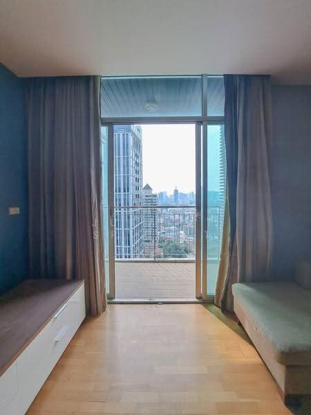 Urbana Sathorn : เออร์บาน่า สาทร, กรุงเทพ, 55 ถนนสาทรใต้, ทุ่งมหาเมฆ, สาทร, กรุงเทพ, 69 ตร.ม., คอนโด ขาย, โดย Jurarat Srichat, 500522052 - DDproperty.com